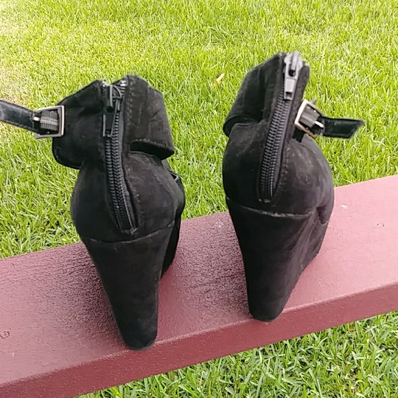 breckelles shoes wholesale